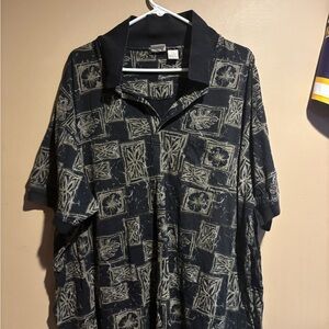 Falls Creek Black and Gray Casual Button Down Shirt